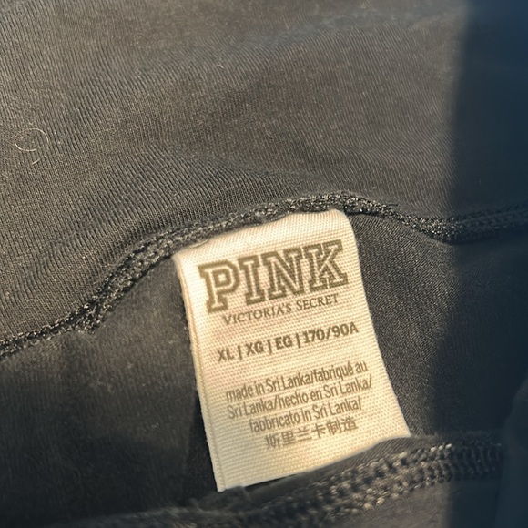 Black Pink Leggings - Picture 2 of 2